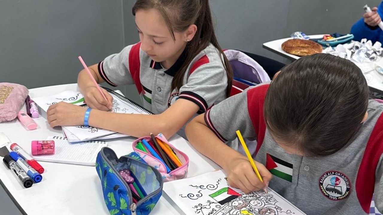 Taşköprü’de Filistin’e Destek Öğrencilerden Barış Çağrısı (2)