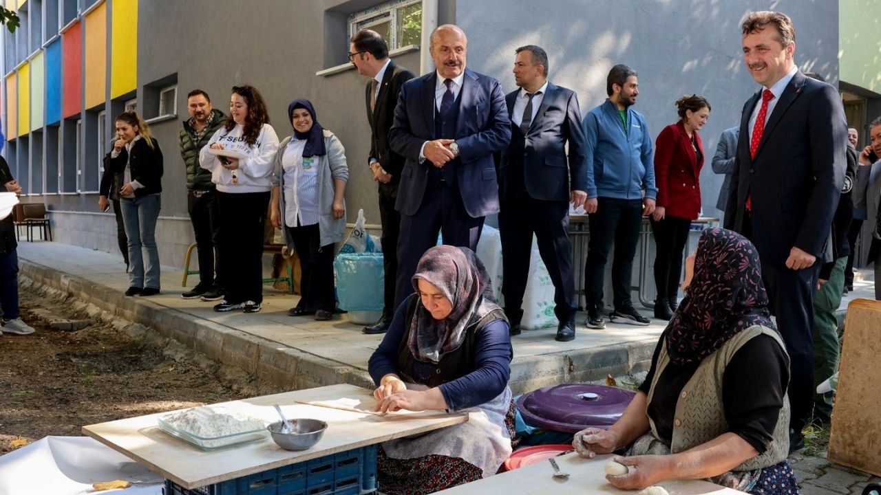 Taşköprü’de Okul Kermesi Heyecanı Gelir Eğitime Gidecek (3)