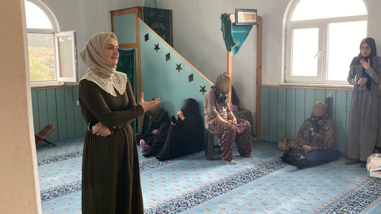 Taşköprü’de Sağlık Ekipleri Köylülerle Buluştu Vatandaşlara Hayati Uyarılar (2)
