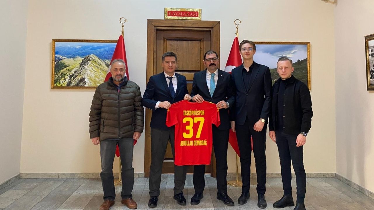 Taşköprüspor Yönetiminden Kaymakam Demirdağ’a Ziyaret (2)