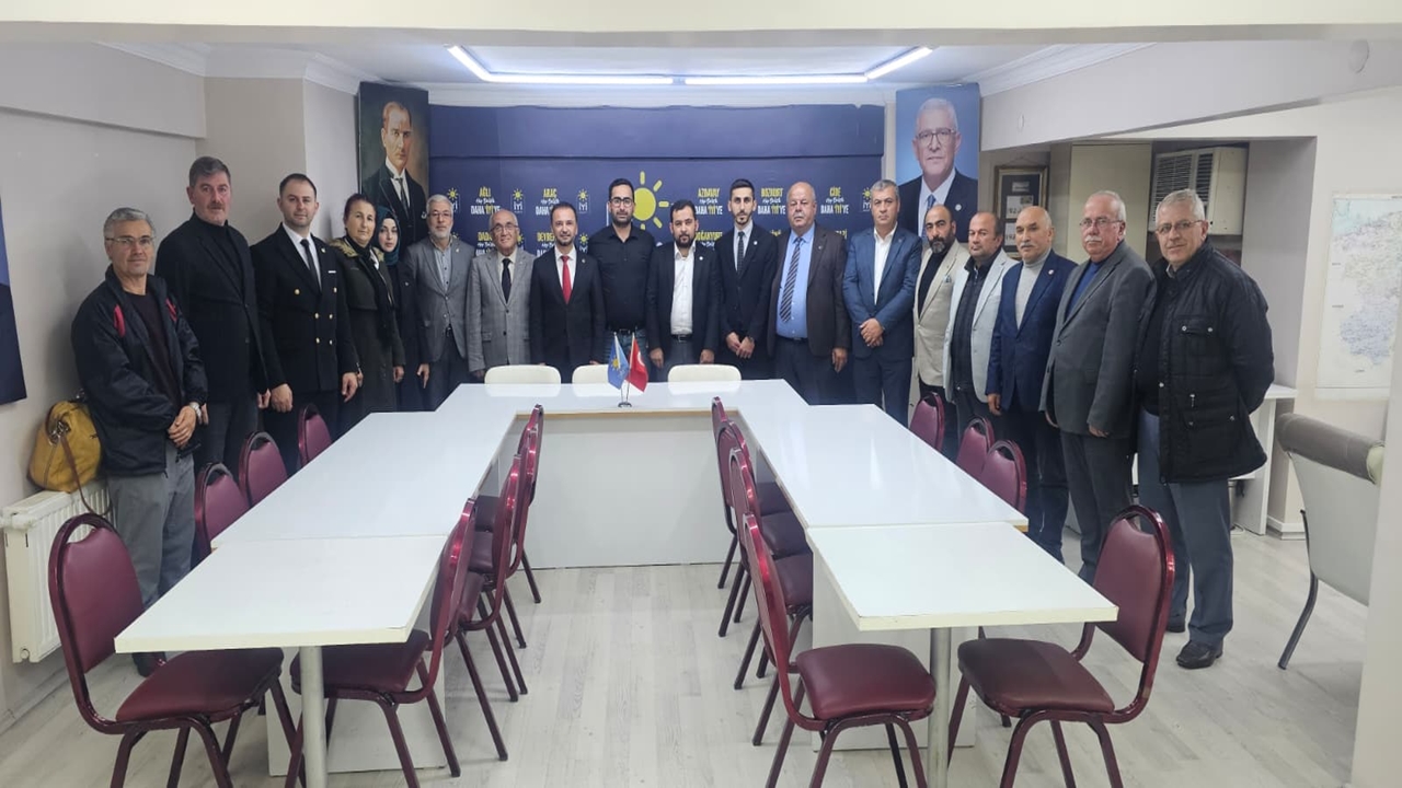 Yeniden Refah Partisi Siyasi Parti Ziyaret (5)