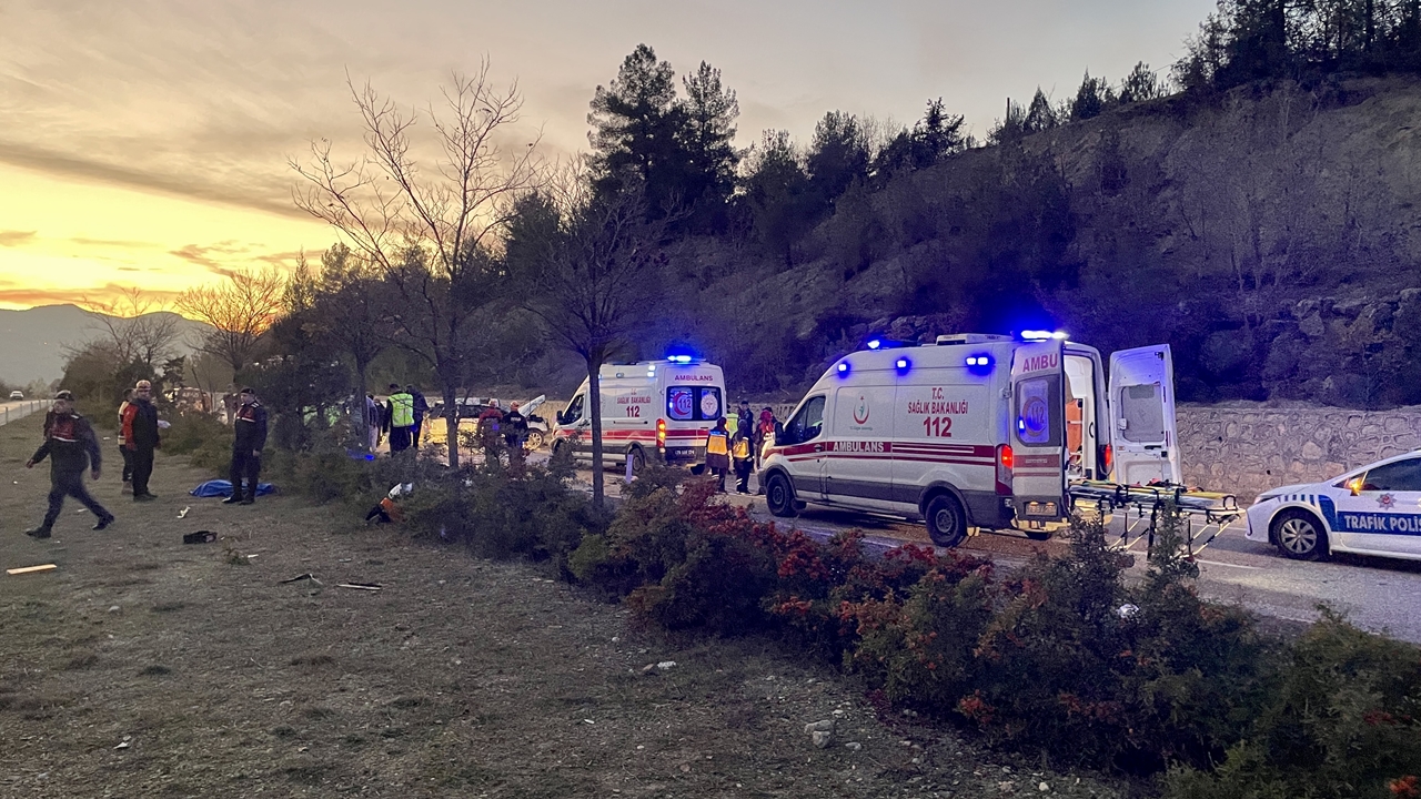 A A 20251116 39724933 39724932 K A R A B U K T E D E V R I L E N C I P T E K I 2 K I S I O L D U 7 K I S I Y A R A L A N D I