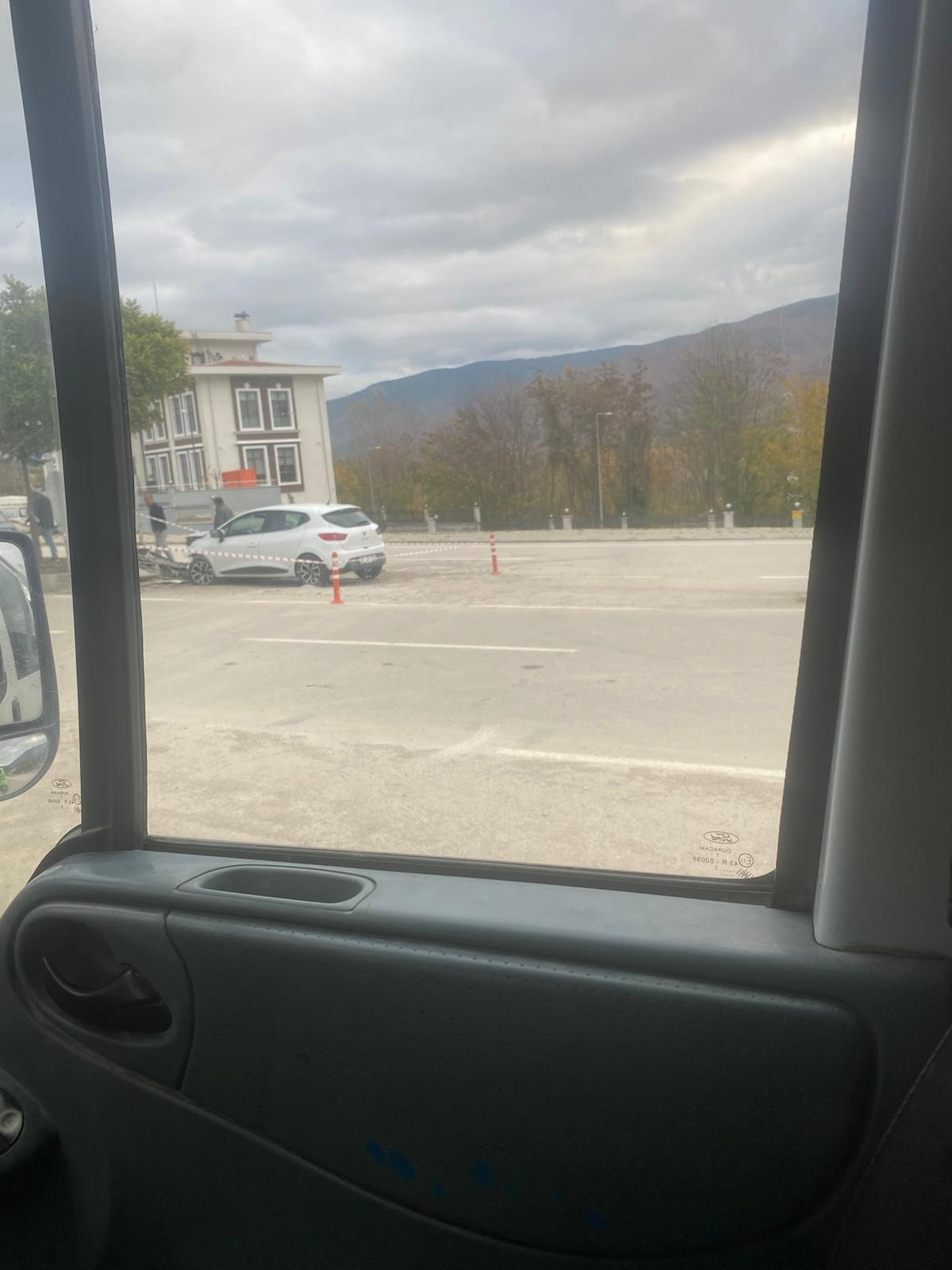 Ankara'dan Dönüyorlardı! Hanönü'de Kaza Yaptılar 2 Kişi Yaralandı! 22