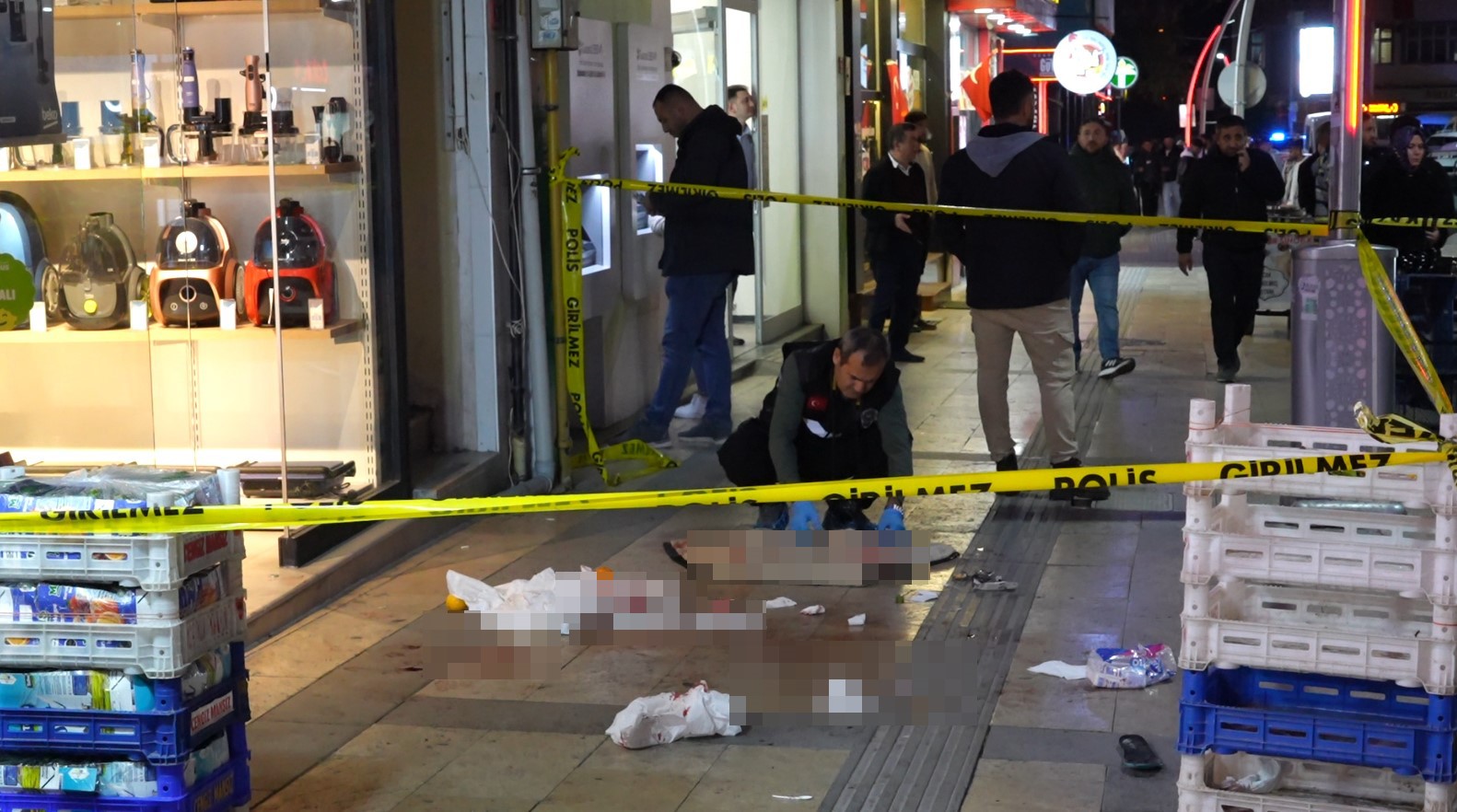 Boşanma Aşamasındaki Eşi Tarafından Bıçaklanan Kadın Yaralandı 4