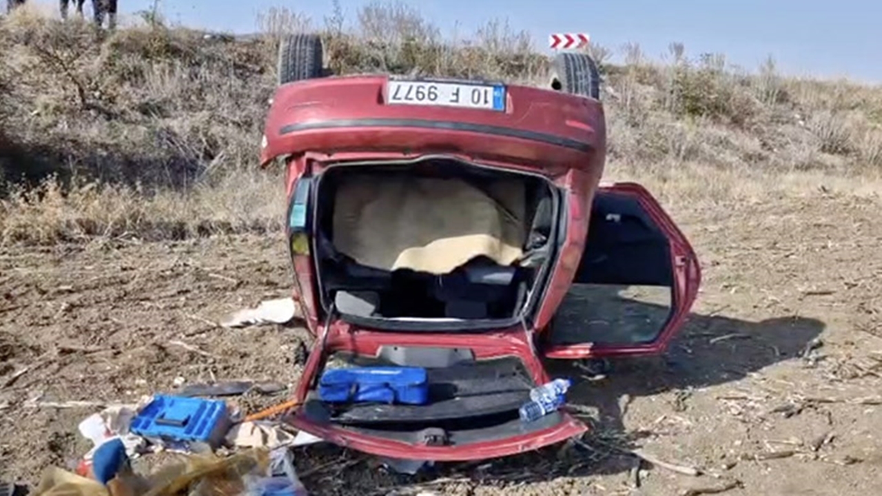 Çorum Kaza Takla Otomobil (3)