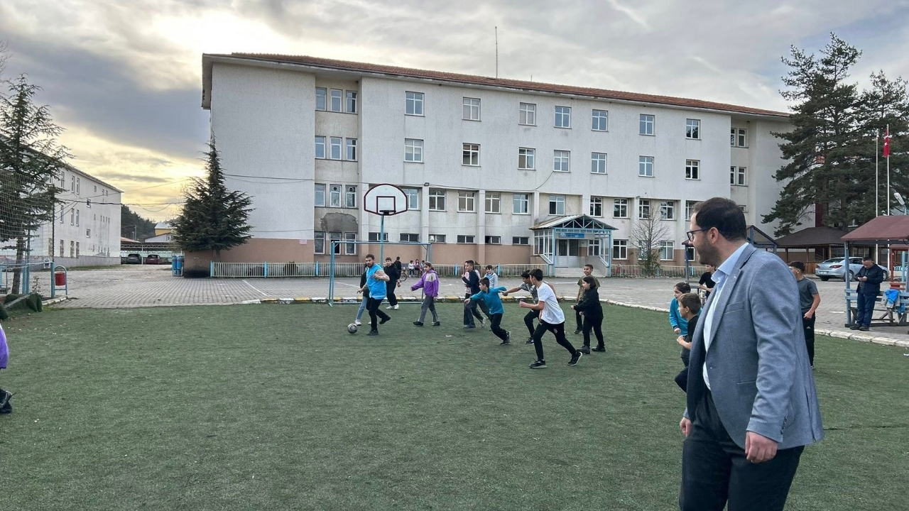 Devrekani’de Öğrencilere Manevi Eğitim Seminer Ve Etkinlik Bir Arada (2)