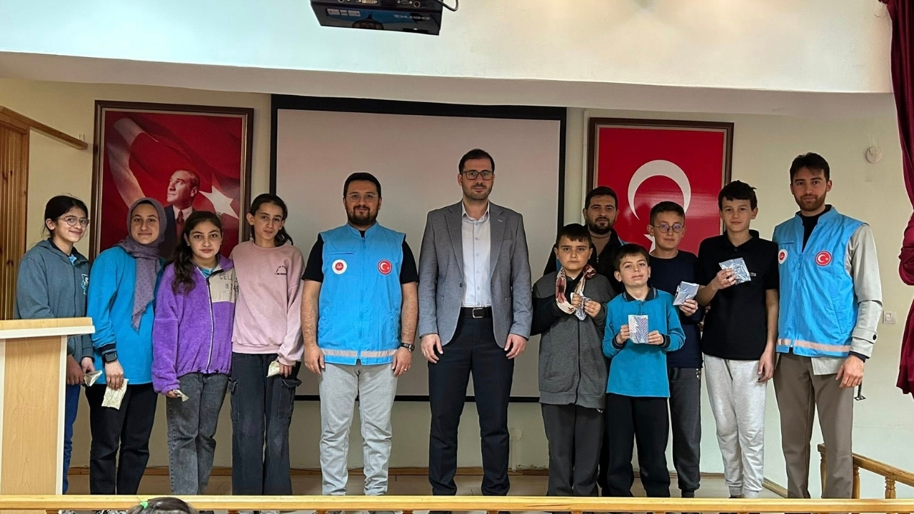 Devrekani’de Öğrencilere Manevi Eğitim Seminer Ve Etkinlik Bir Arada (4)