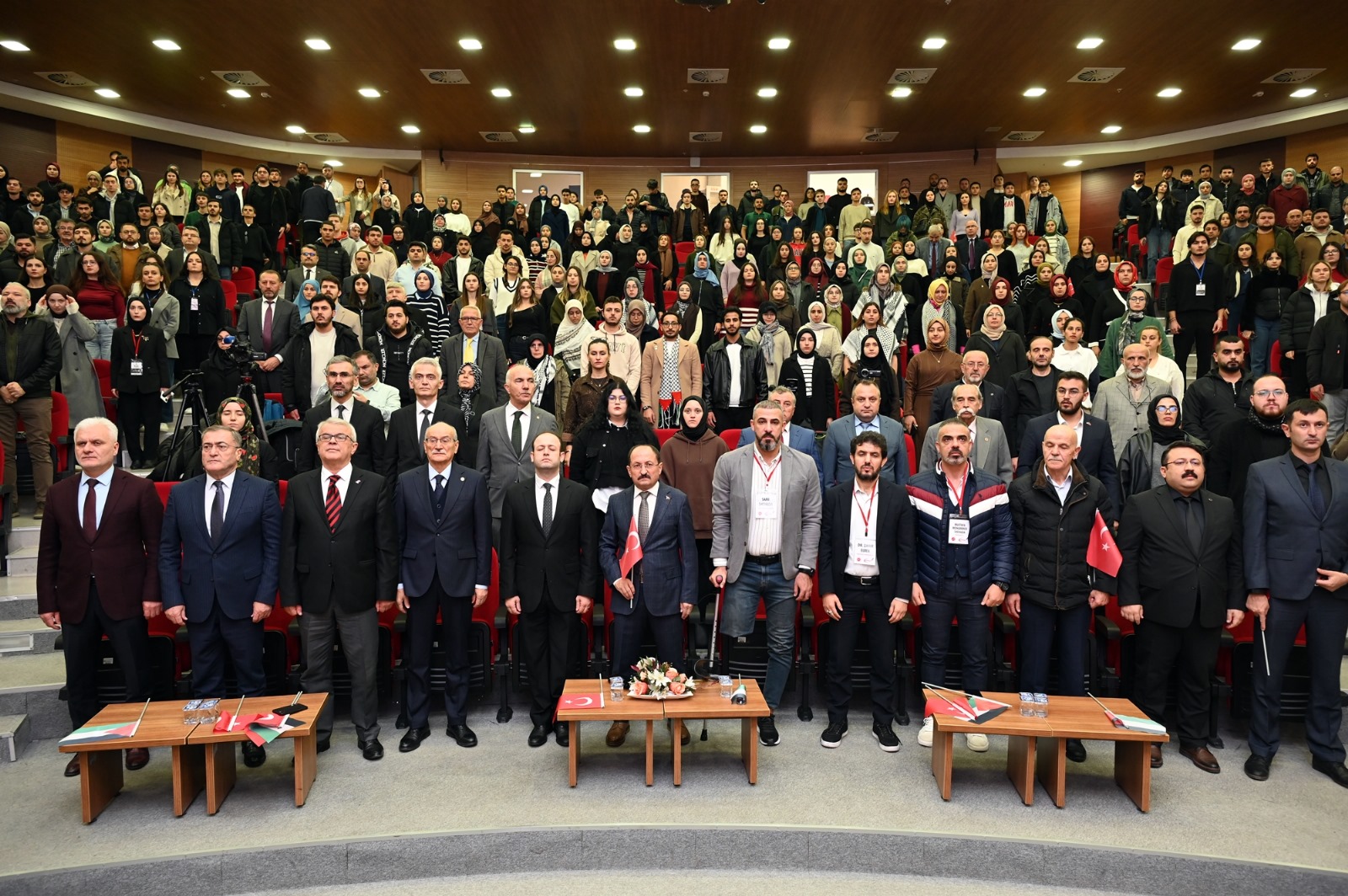 Dr. Elbek Zulmü Kastamonu'da Anlattı 'Ateşkes Imzalandı Ama Ateş Kesilmedi' 14