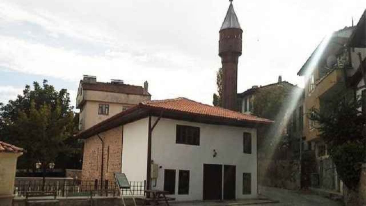 Eyüp Sultan’ın Yol Arkadaşı Kastamonu’da Asırlık Sır Hepkebirler’de Saklı (3)