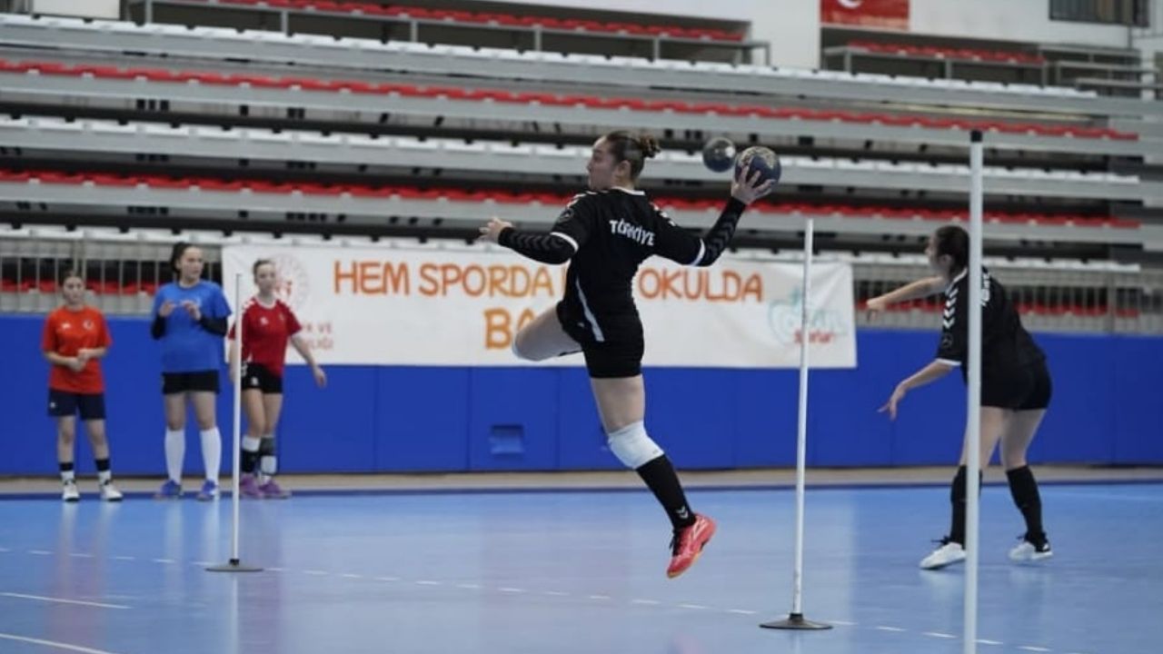 Hentbolun Yeni Yıldızları Kastamonu’da Keşfediliyor (4)