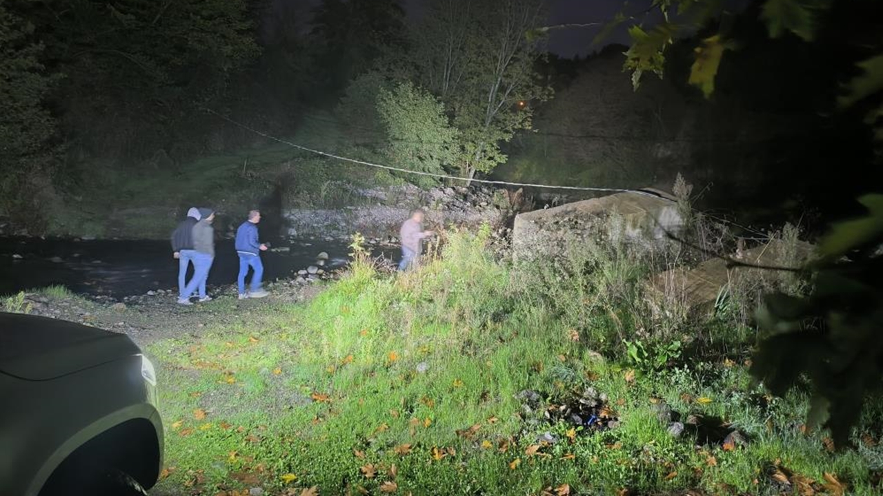 Huriye Helvacı Ile 5 Yaşındaki Oğlu Osman Helvacı (2)