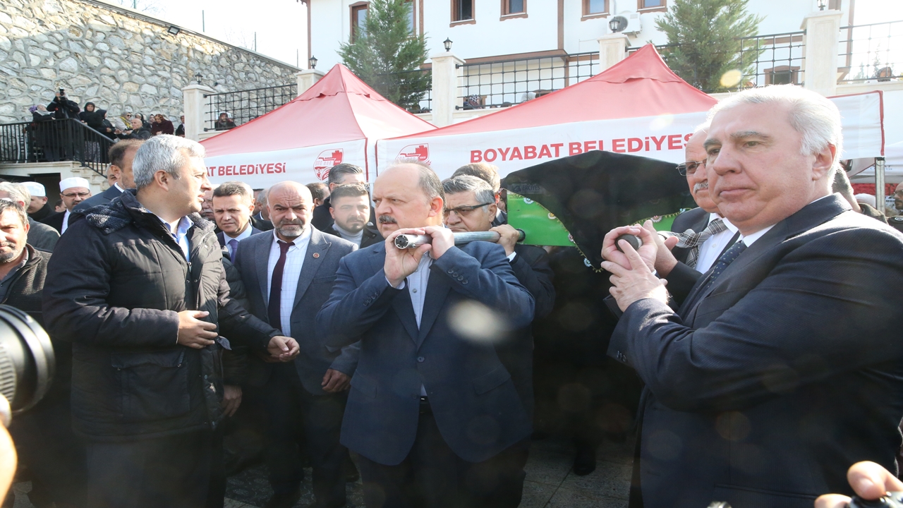 Hüseyin Arslan Vali Anne (2)