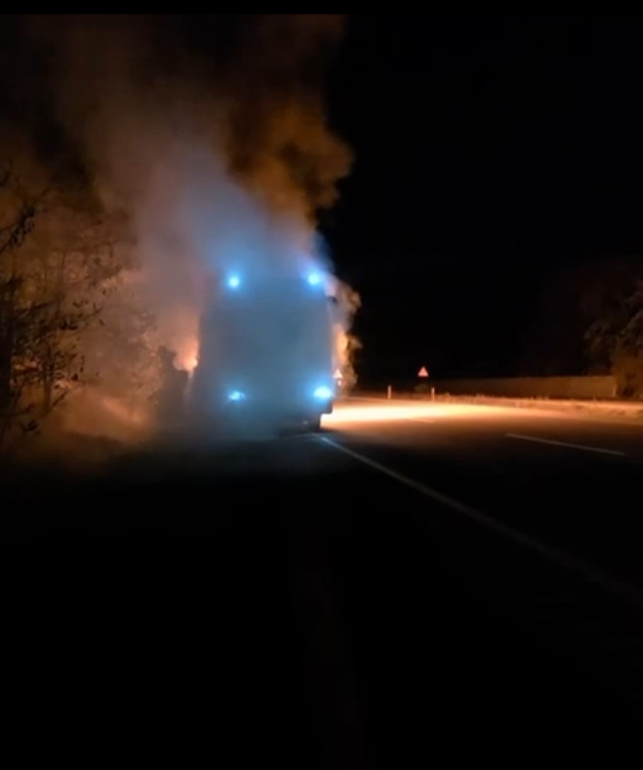 İstanbul'dan Kastamonu'ya Giden Yolcu Otobüsü Alev Alev Yandı! 1