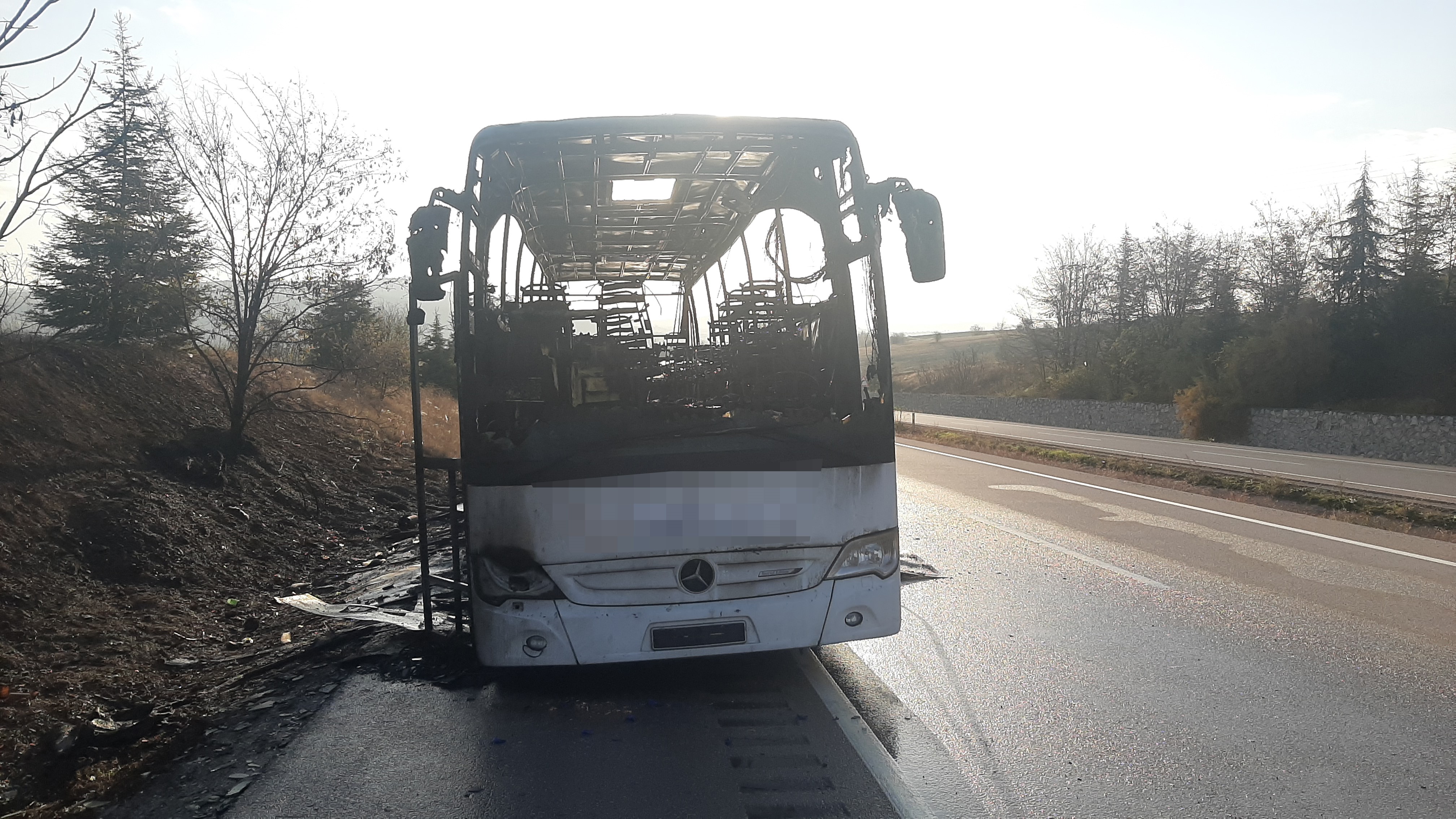 İstanbul'dan Kastamonu'ya Giden Yolcu Otobüsü Alev Alev Yandı! 4