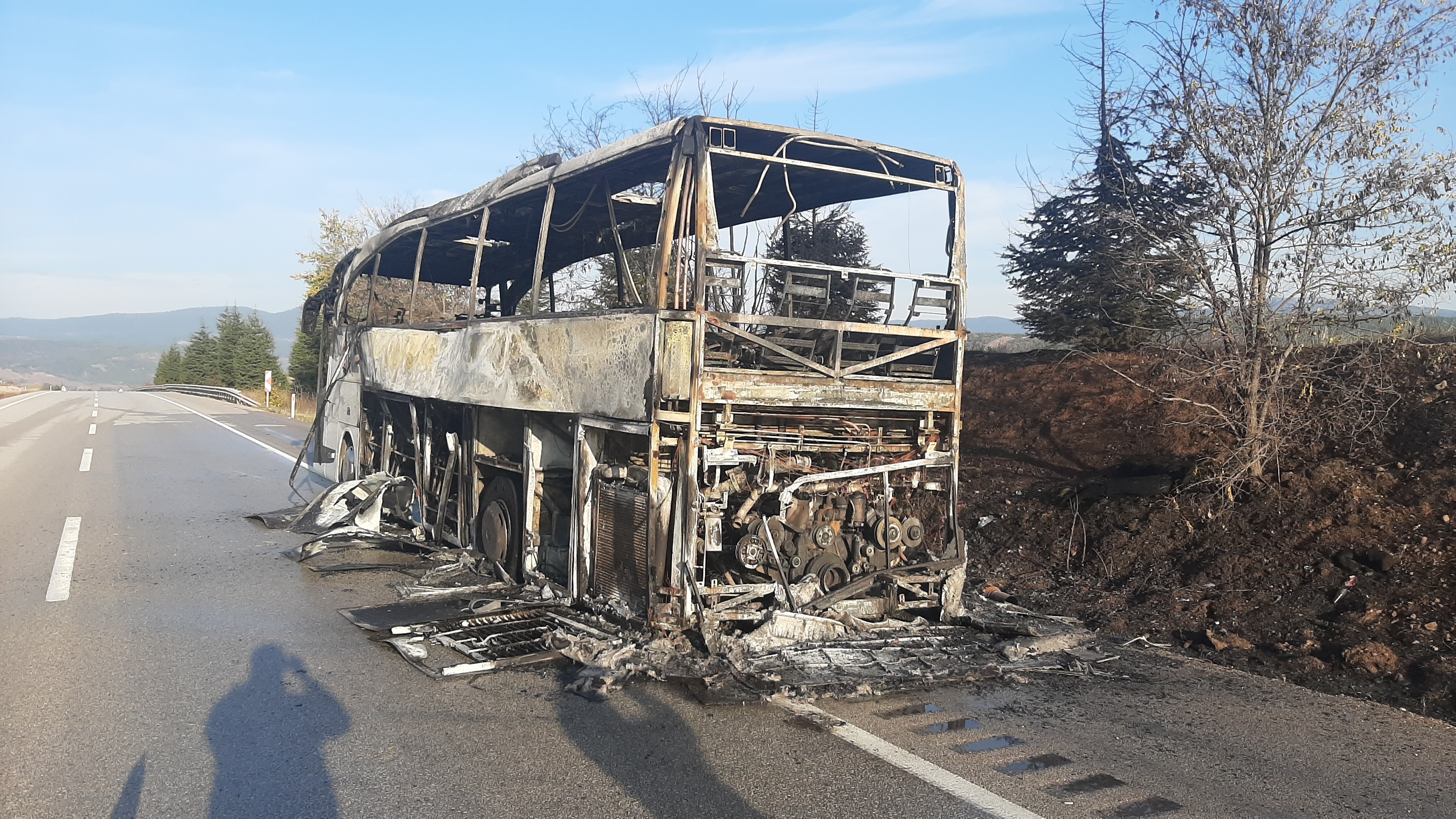 İstanbul'dan Kastamonu'ya Giden Yolcu Otobüsü Alev Alev Yandı! 6