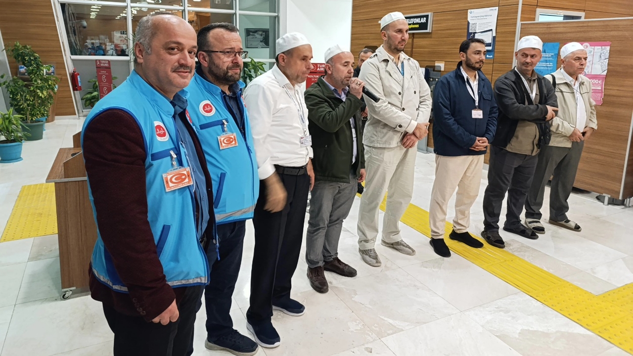 Kastamonu Umreci 194 Kişi (6)