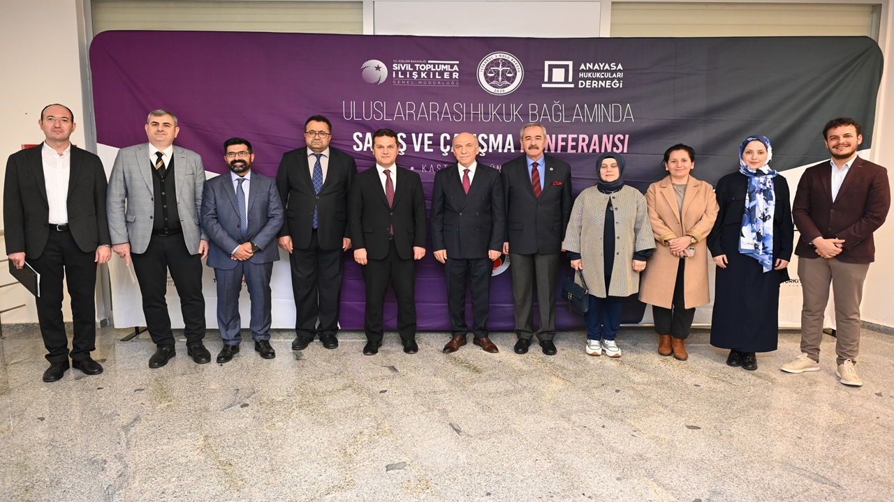 Kastamonu Üniversite Savaş Konferans (2)