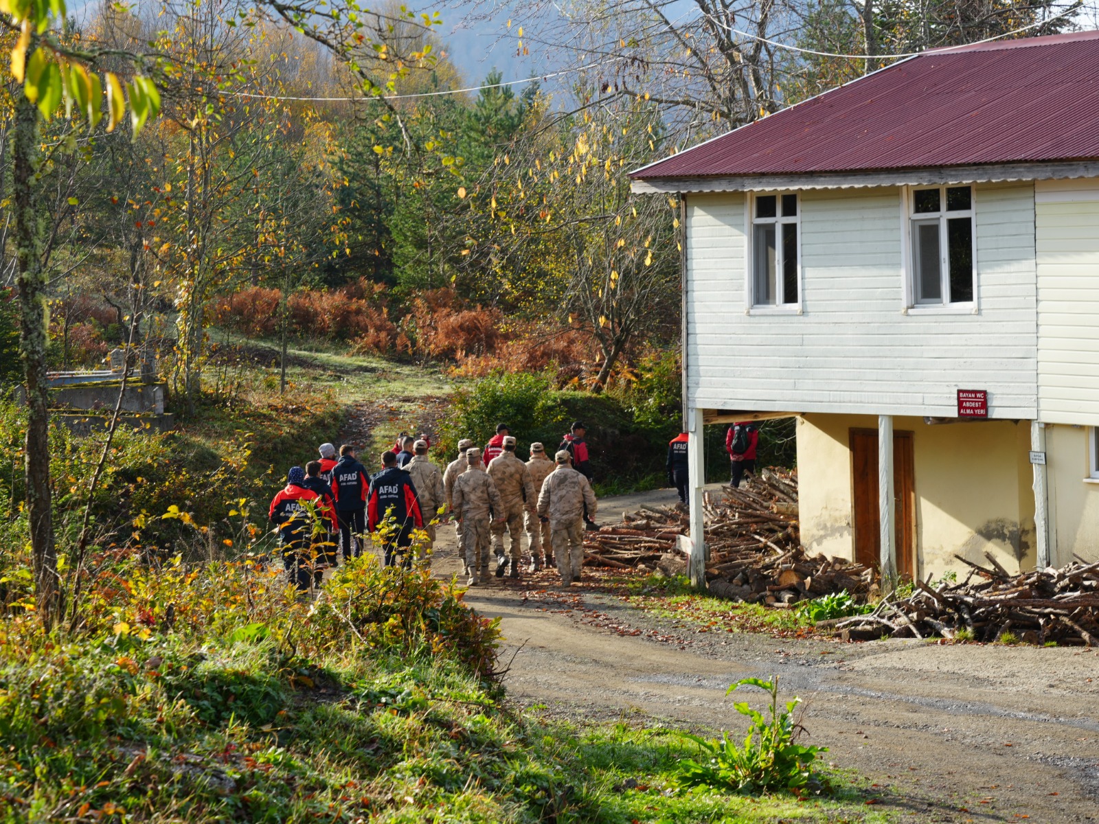 Kastamonu'da 18 Köyde 5 Gündür Kayıp Anne Ve Oğlu Aranıyor! 2