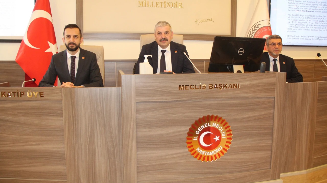 Kastamonu'da 2026 Bütçesi Açıklandı 2,6 Milyarlık Kaynak Hizmetlere Ayrıldı! 12