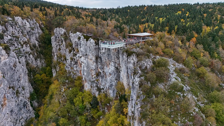 Kastamonu'da 450 Metre Yükseklikteki Seyir Terası Sonbaharda Büyülüyor