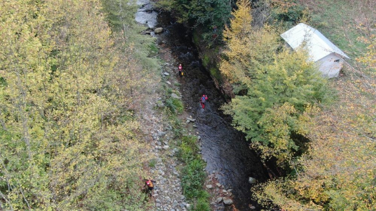 Kastamonu’da Anne Ve Oğlunu Arama Çalışmaları İlişli Çayı’nda Yoğunlaştı (3)