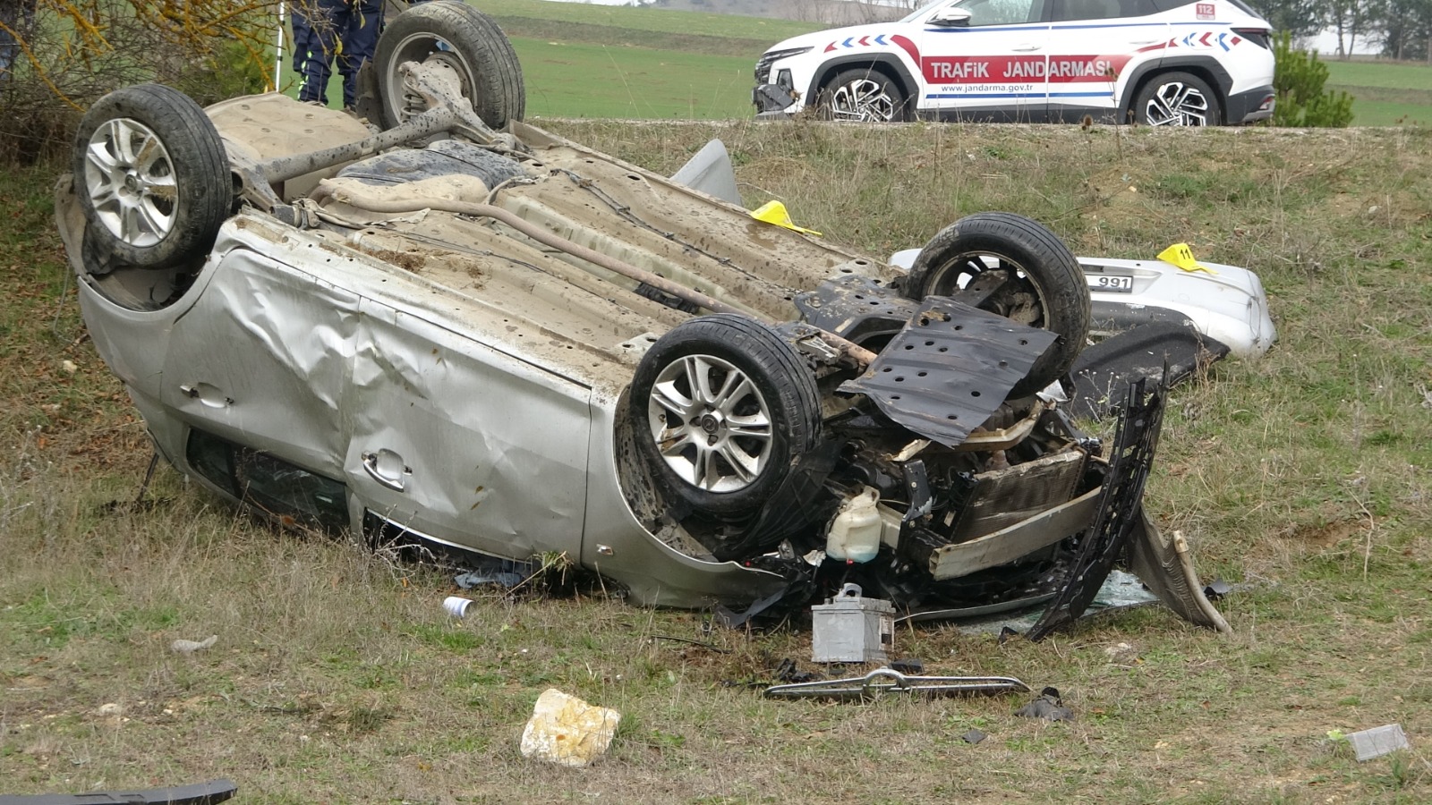Kastamonu'da Feci Kaza! Otomobil Takla Attı 2 Kardeş Öldü! 205