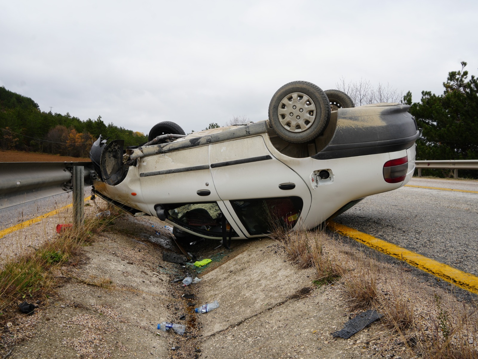 Kastamonu'da Feci Kaza! Takla Atan Otomobil Alev Aldı Yaşlı Çift Yaralandı! 3