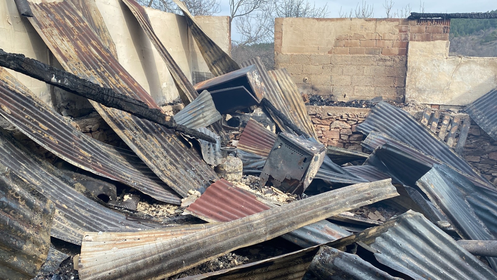 Kastamonu'da Feci Olay Alevlere Teslim Olan Evde Yanarak Yaşamını Yitirdi 8