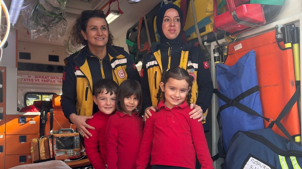Kastamonu’da Minikler Ambulansla Tanıştı (4)