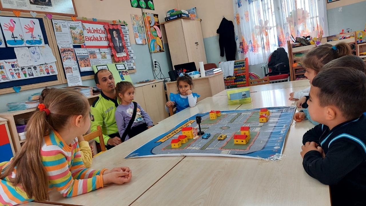 Kastamonu’da Minikler Trafik Dedektifi Oldu! (5)