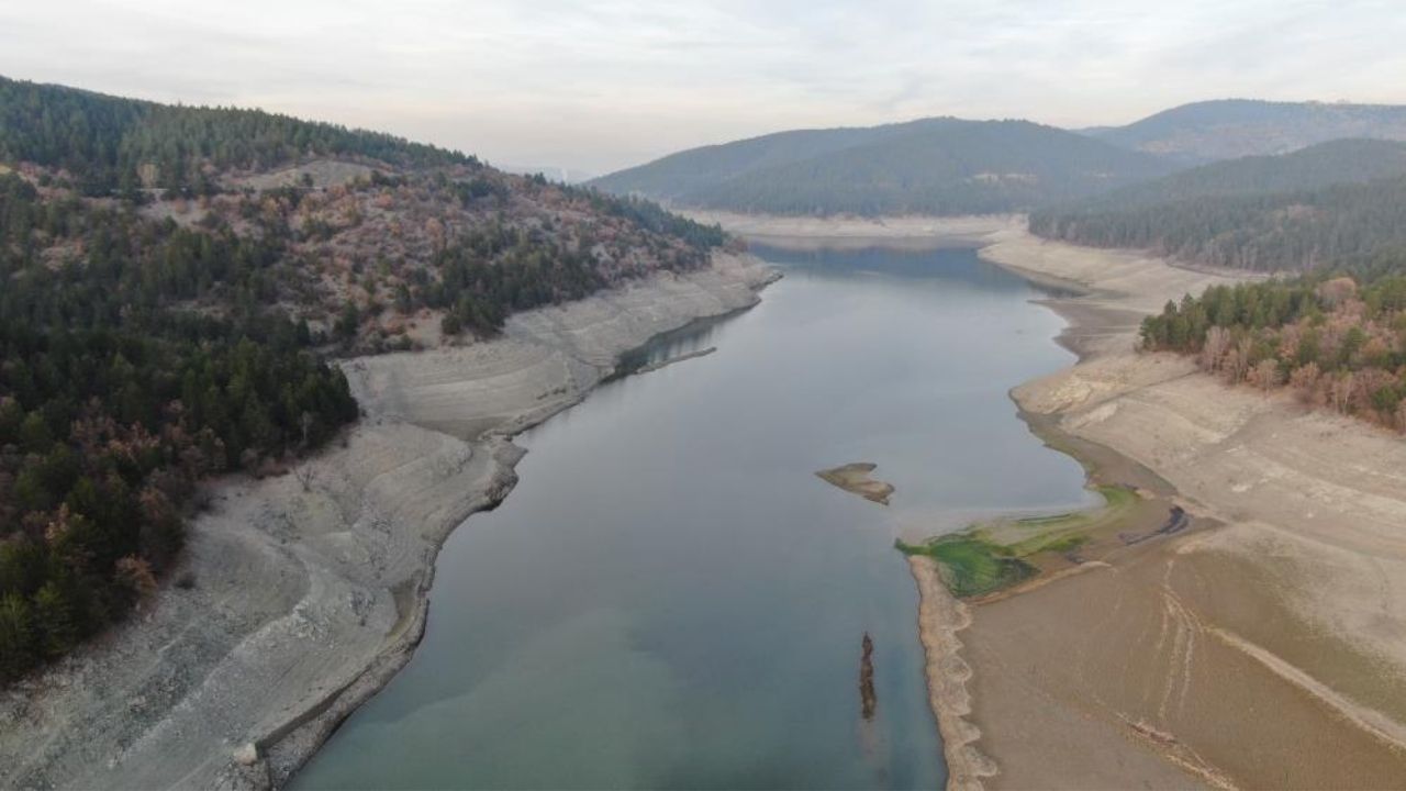 Kastamonu’nun Can Damarı Kuruyor Havadan Görüntüler Endişe Verdi (4)