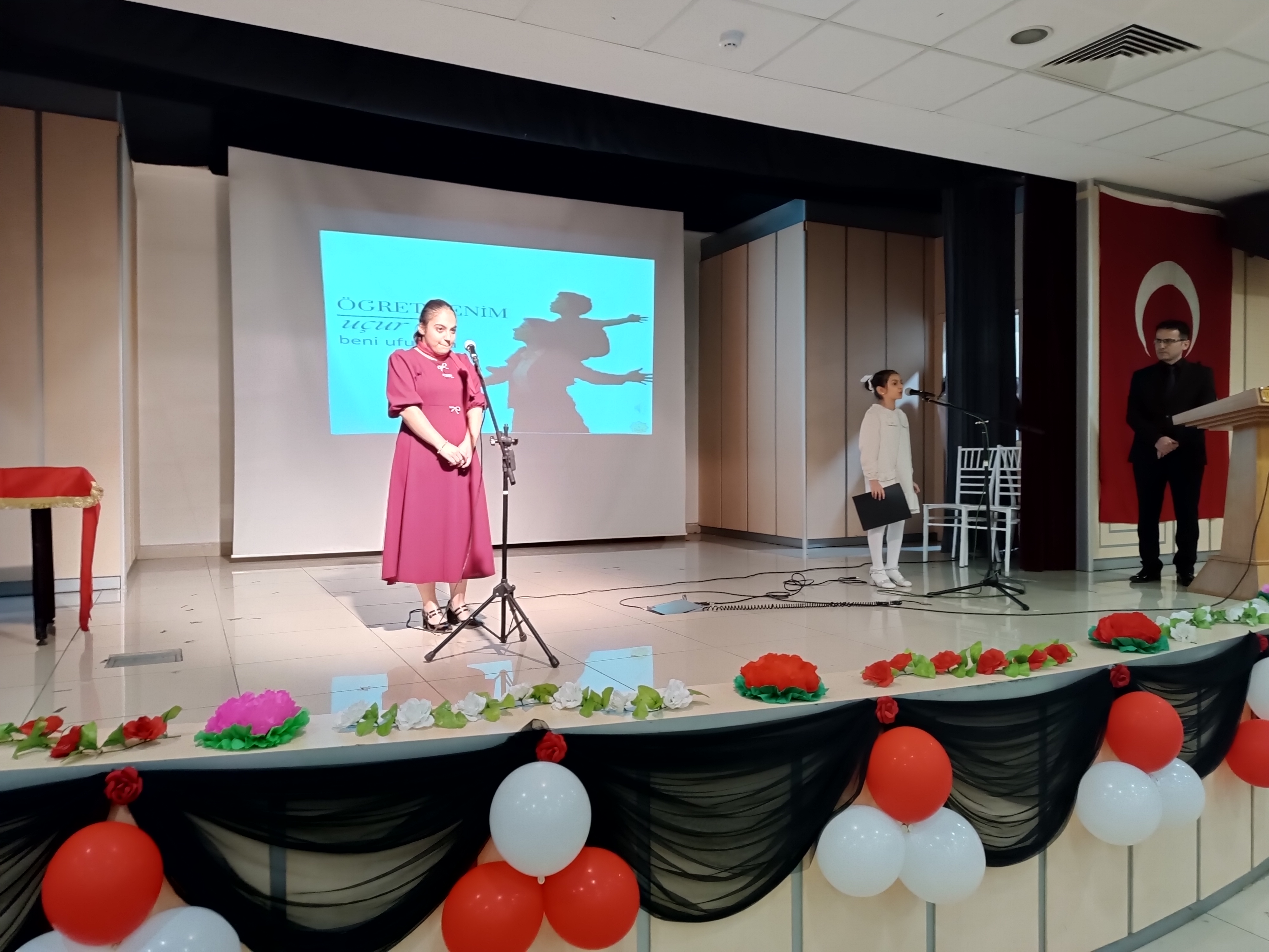 Kastamonu'nun Ilçesinde Öğretmenler Günü Coşkuyla Kutlandı