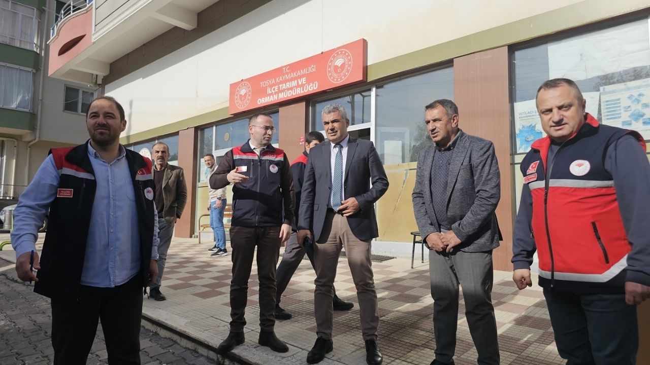 Kastamonu’nun Ilçesinde Üreticiye Destek 80 Sıvat Dağıtıldı (3)