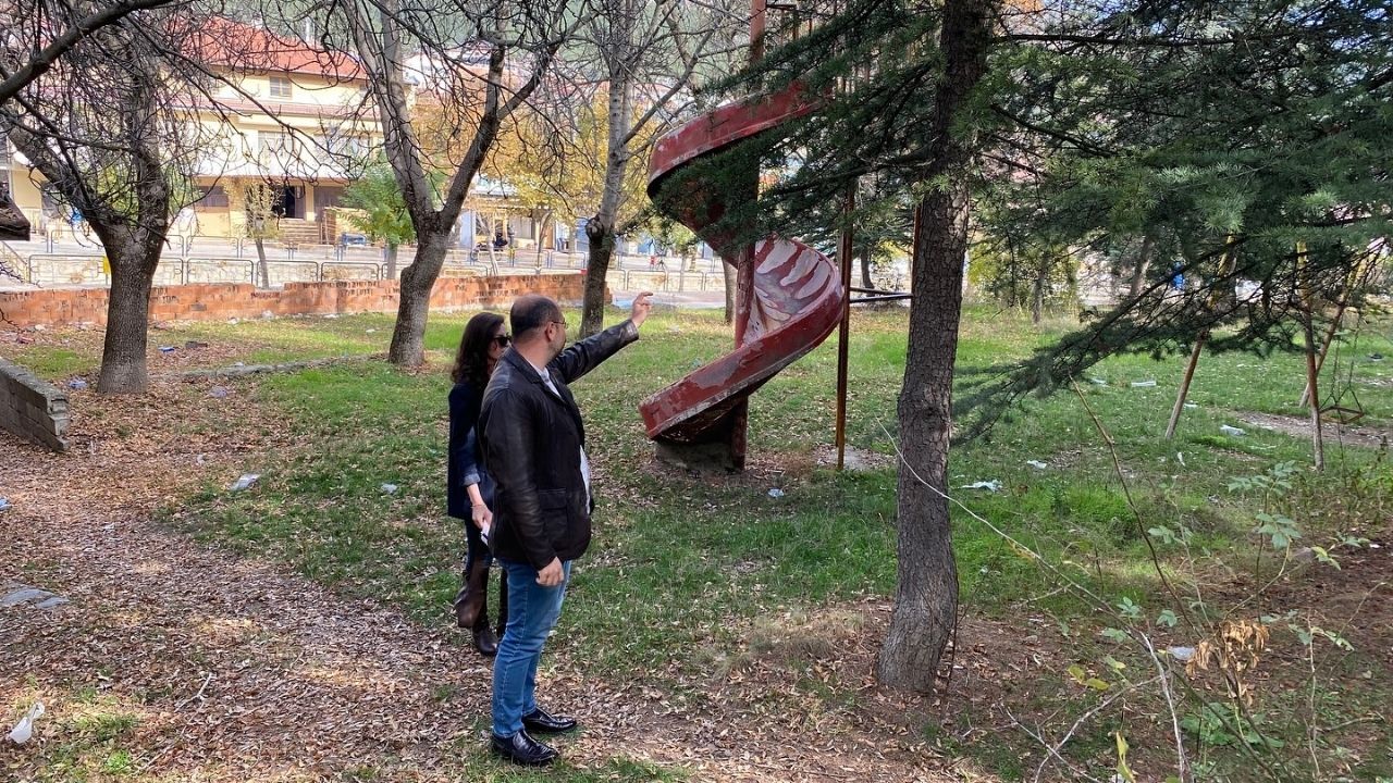 Kastamonu’ya Yeni Nefes Alanı! Metruk Bölge Sosyal Yaşam Alanına Dönüştürülüyor (4)