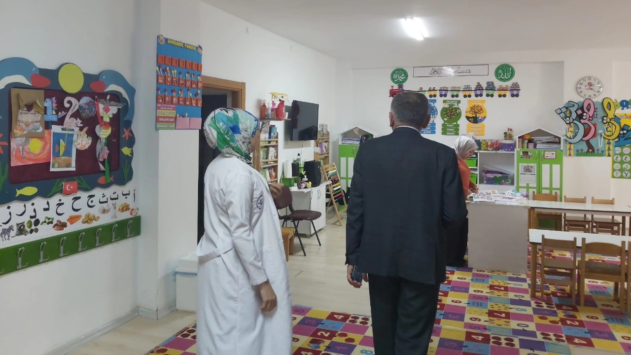 Müftü Bekir Derin Çocuk Ziyaret (2)