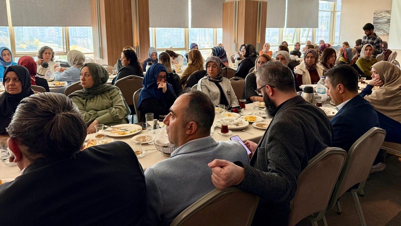 Serap Ekmekci Kadınlar Komisyonu (5)