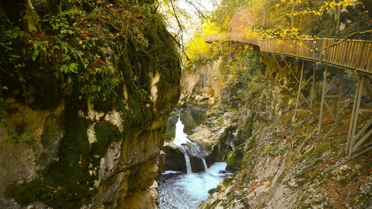 Sonbaharın Büyüsüne Yolculuk Horma Kanyonu’nda Renk Cümbüşü Başladı (2)