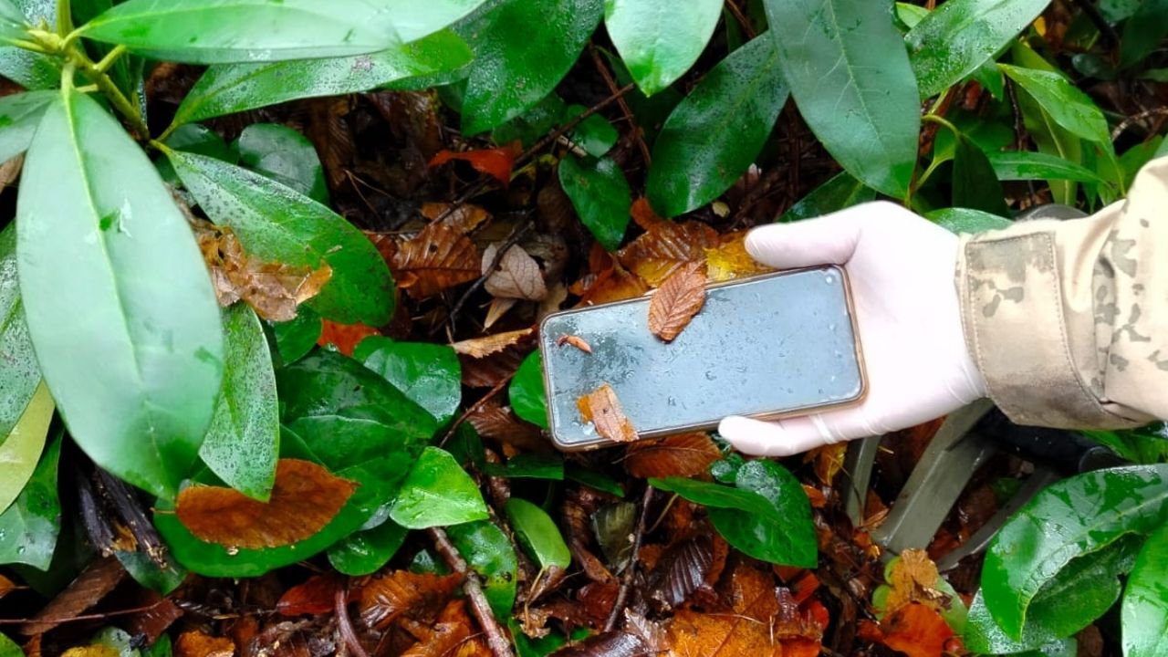 Soruşturmayı Değiştirebilir Kastamonu’da Günlerdir Aranan Telefon Bulund (2)