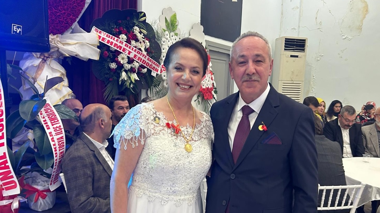 Suat Bazlamaçcı Ile Bediha Midesizoğlu (1)