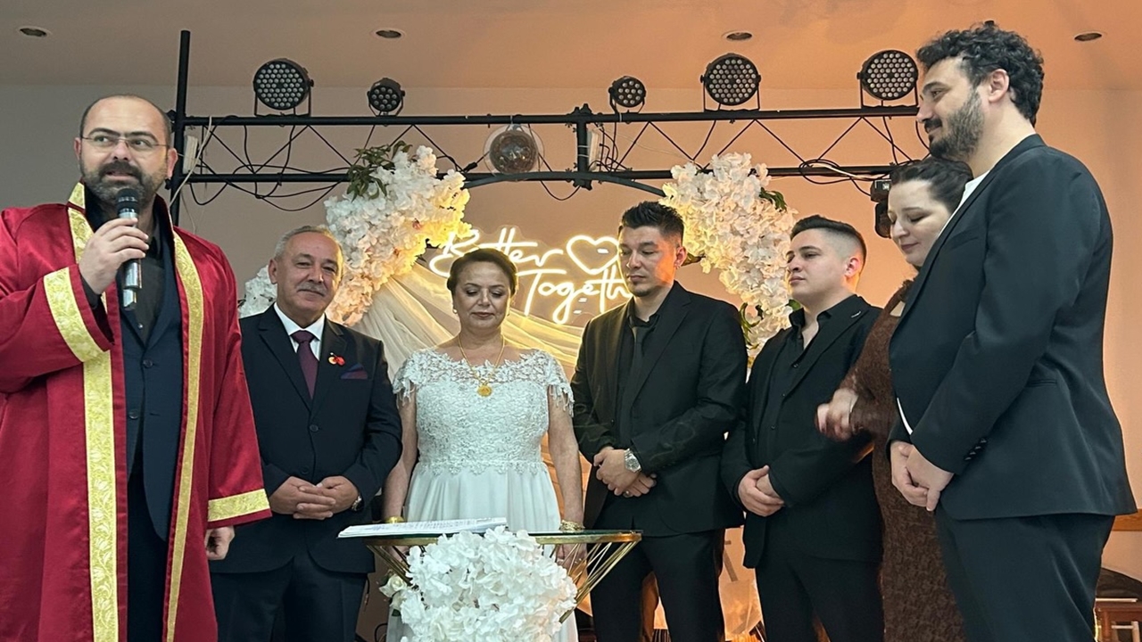 Suat Bazlamaçcı Ile Bediha Midesizoğlu (3)