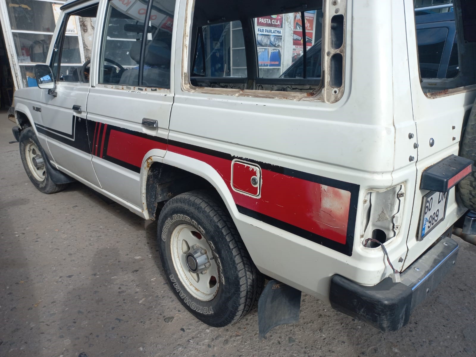 Süper Vali'nin Oğlu 45 Yıl Sonra Babasının Aracını Bulup Satın Aldı 8