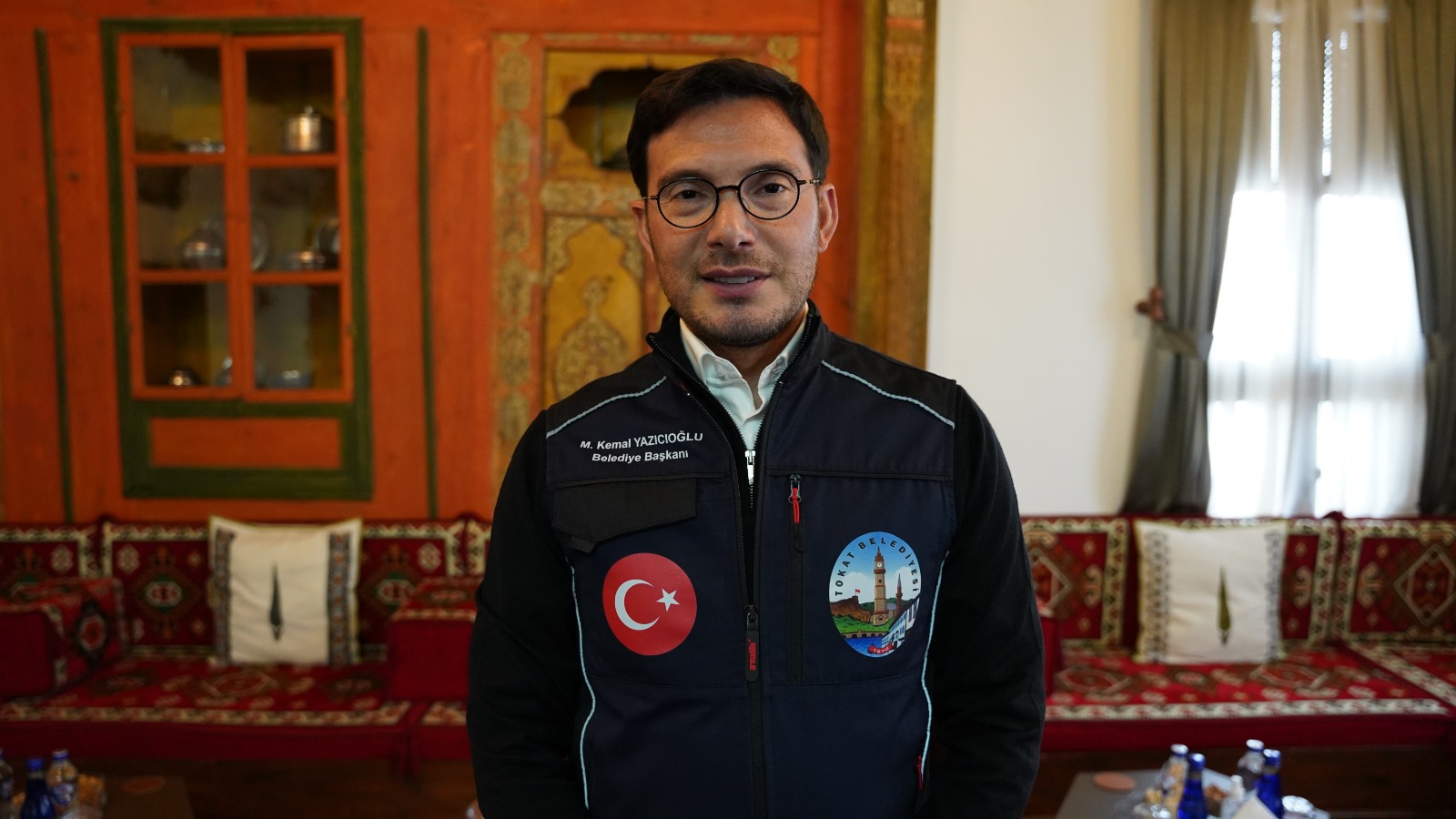 Süper Vali'nin Oğlu 45 Yıl Sonra Babasının Aracını Bulup Satın Aldı