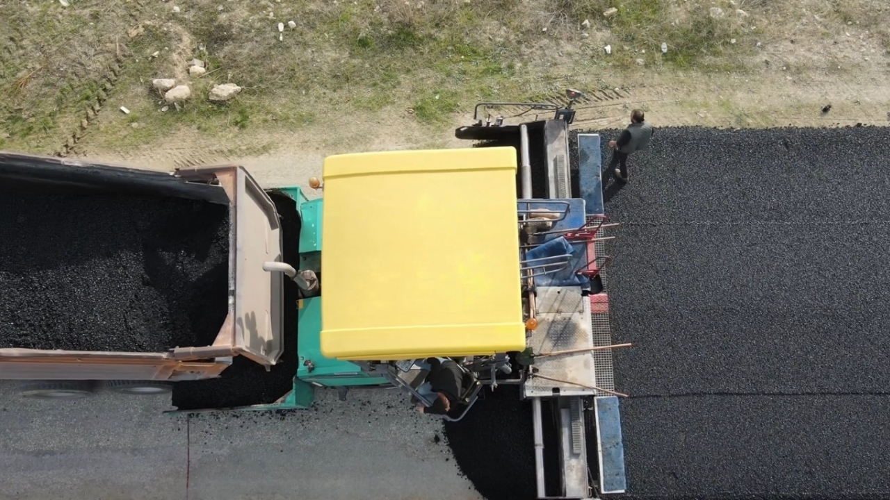 Taşköprü Köyünde Yol Altyapısı Güçleniyor Çalışmalar Sürüyor (1)-1