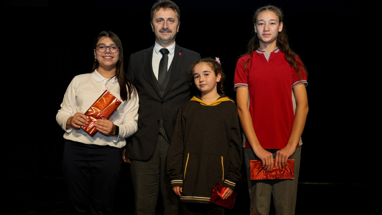 Taşköprü’de Öğretmenler Günü Coşku Ve Saygı Ile Kutlandı (16)