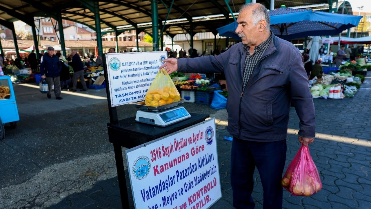 Taşköprü’de Pazar Denetimleri Arttı Zabıta Tartıları Tek Tek Kontrol Ediyor (5)