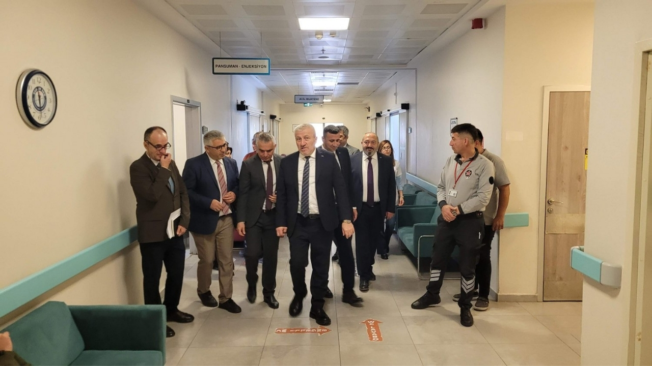 Taşköprü’de Sağlık Hizmetlerine Yakın Takip İl Müdürü Yavuzyılmaz’dan Ziyaret (5)