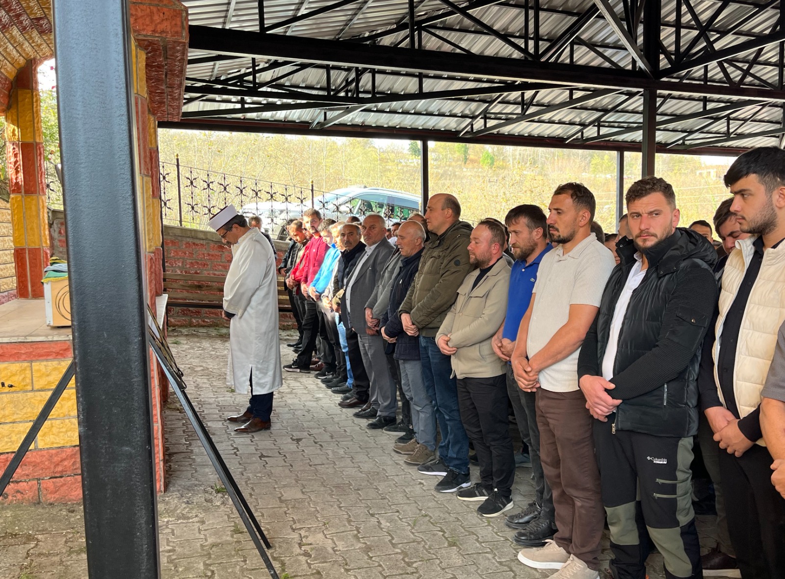 Yaşamını Yitiren 6. Sınıf Öğrencisi Toprağa Verildi Ağabeyi De 6 Yaşındayken Vefat Etmiş! 3