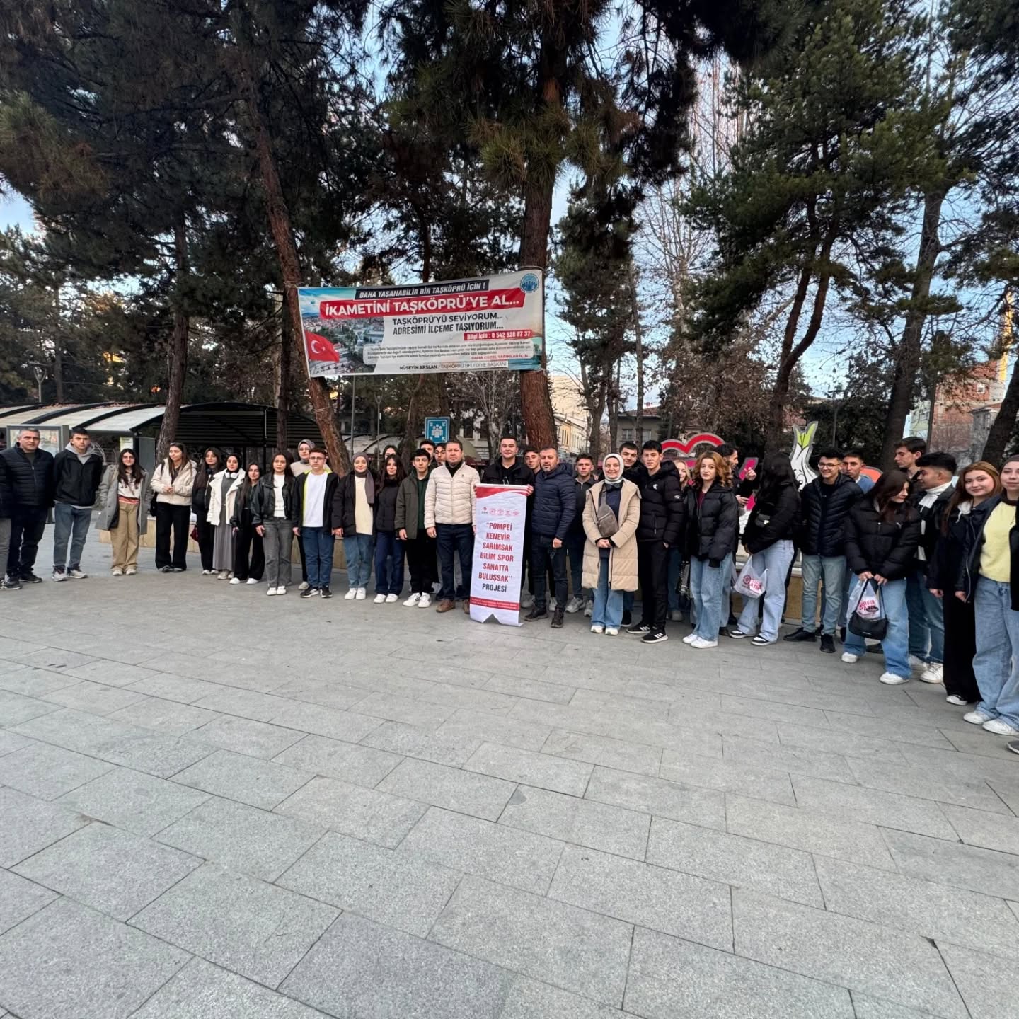 584402991 17942175336094541 3271109698567490911 N