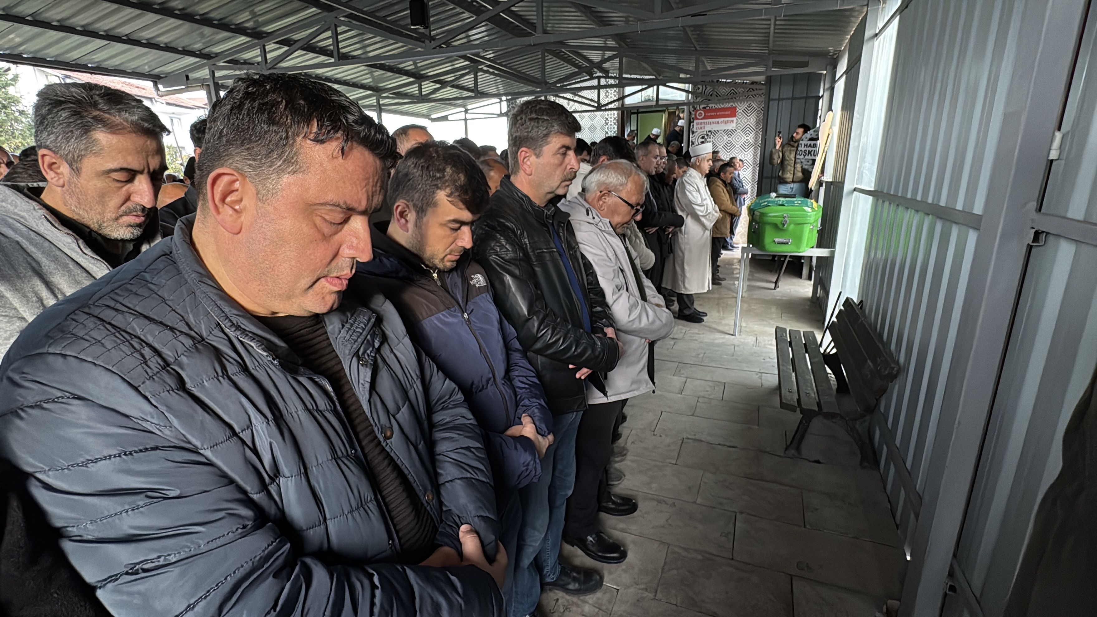 Ağaca Çarpıp Takla Atmıştı Feci Kazada Hayatını Kaybeden Ormancı Toprağa Verildi 12