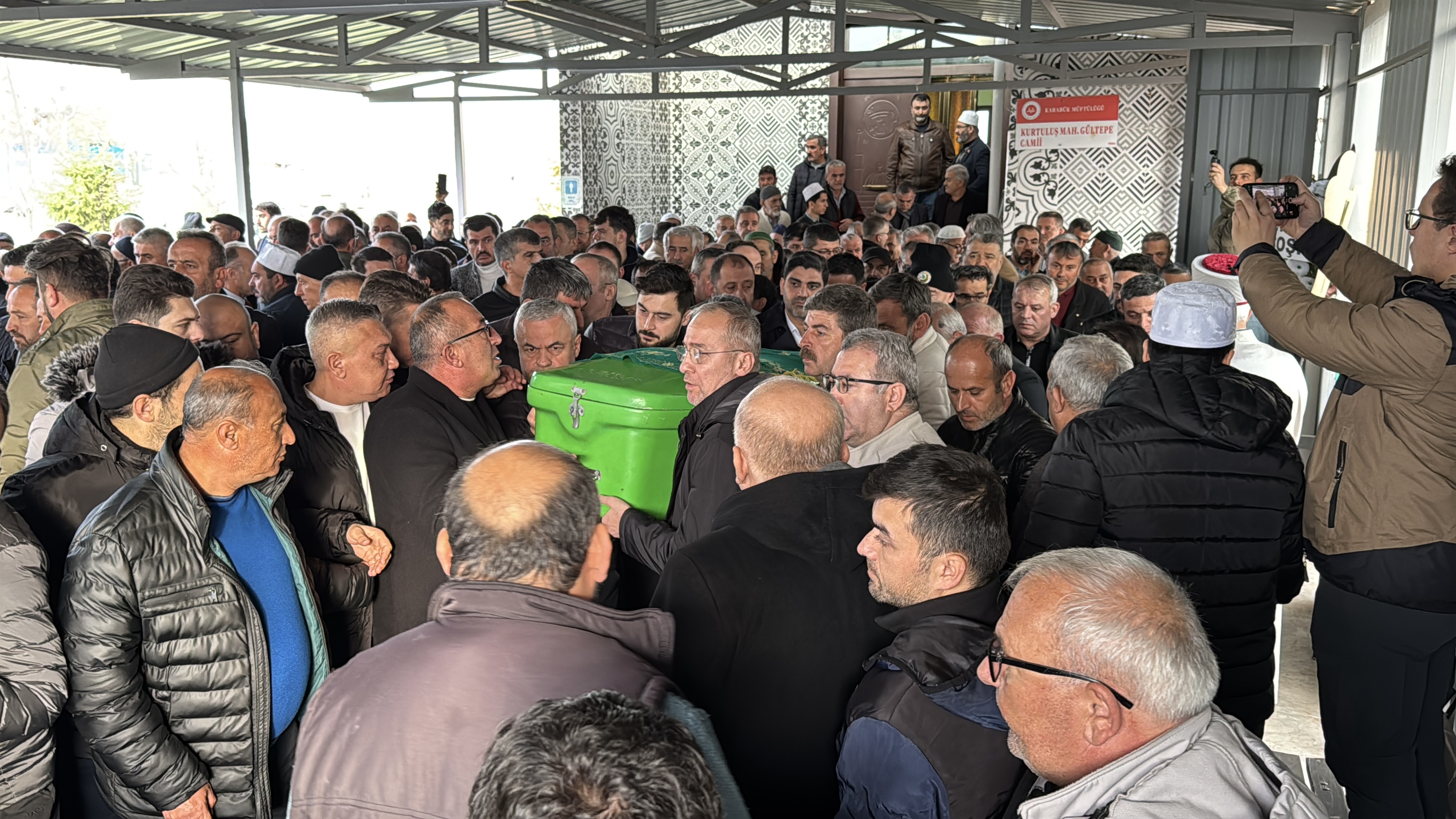 Ağaca Çarpıp Takla Atmıştı Feci Kazada Hayatını Kaybeden Ormancı Toprağa Verildi 22